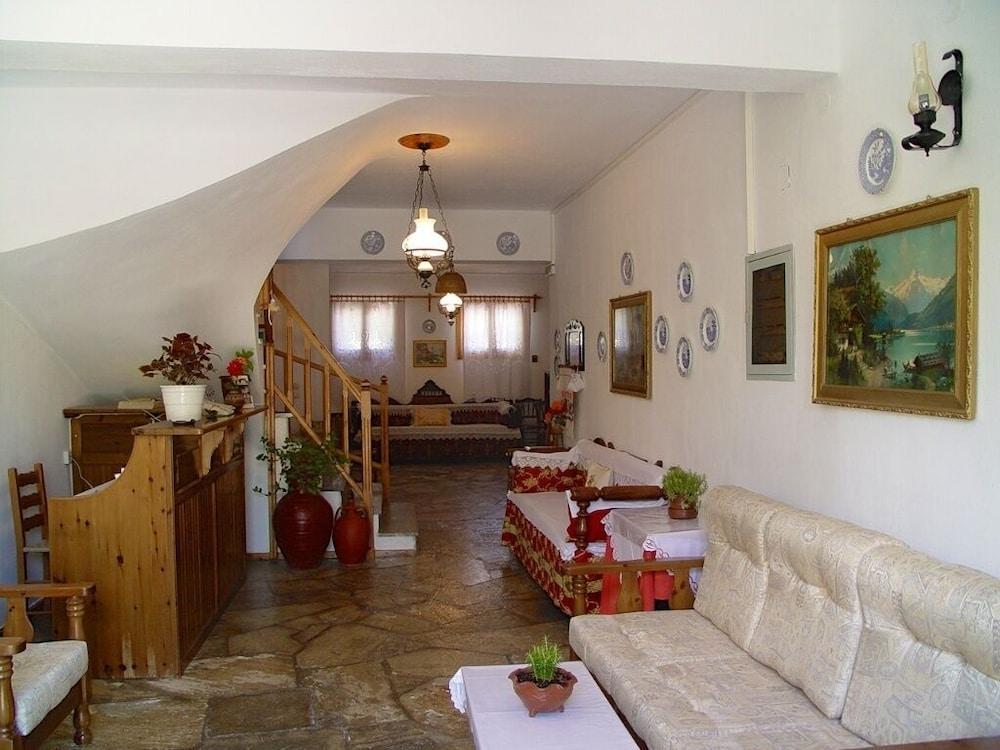 Guesthouse Christos Skopelos Buitenkant foto