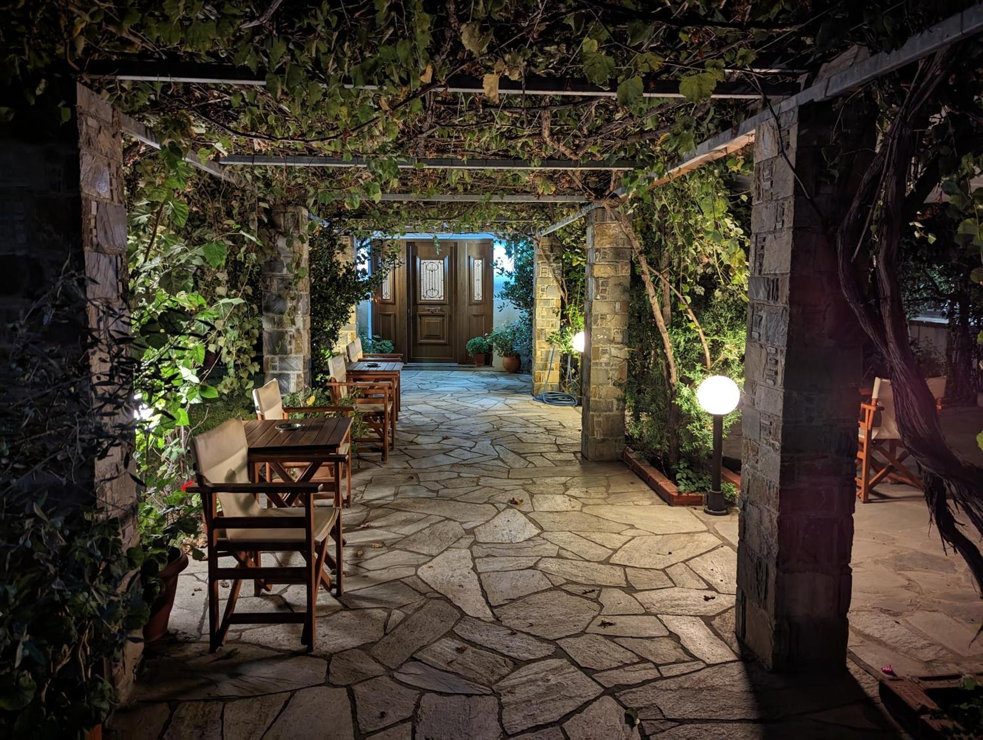 Guesthouse Christos Skopelos Buitenkant foto