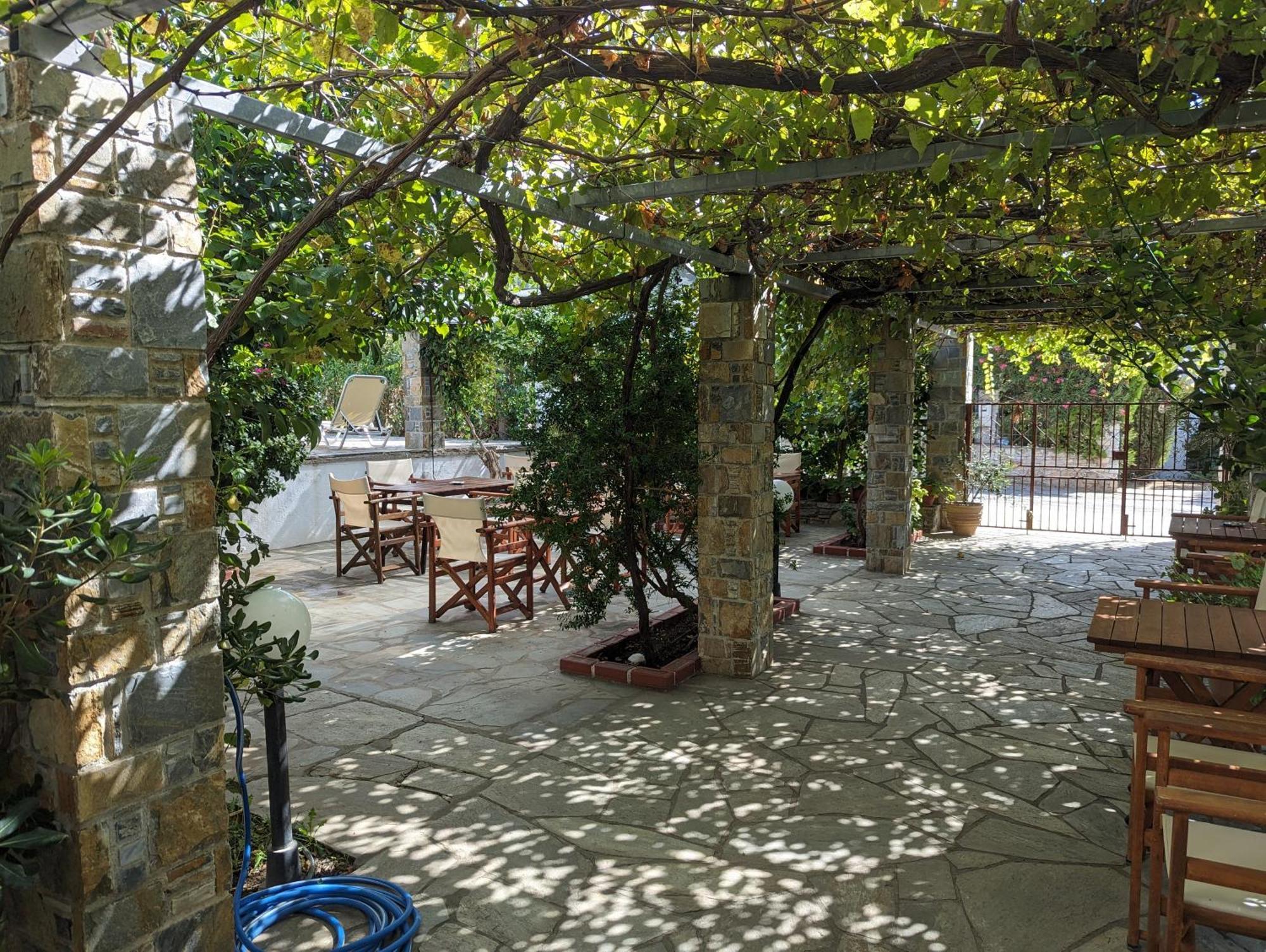 Guesthouse Christos Skopelos Buitenkant foto