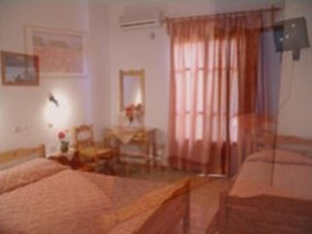 Guesthouse Christos Skopelos Kamer foto
